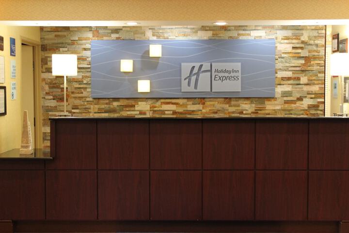 Hotel 5 of 55