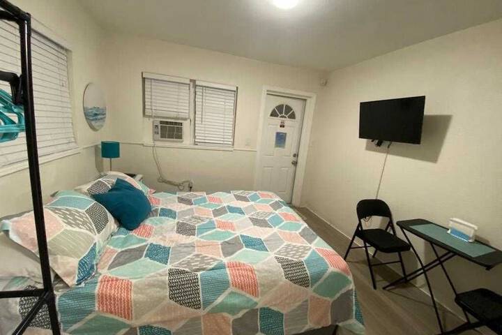 Room 127 of 166