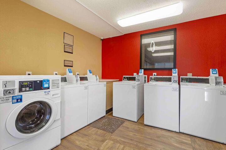 Extended Stay America Suites Washington DC Falls Church