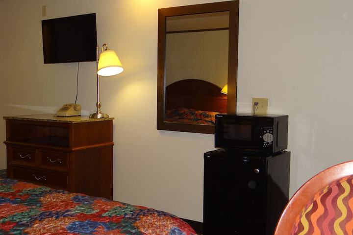 Room 21 of 25
