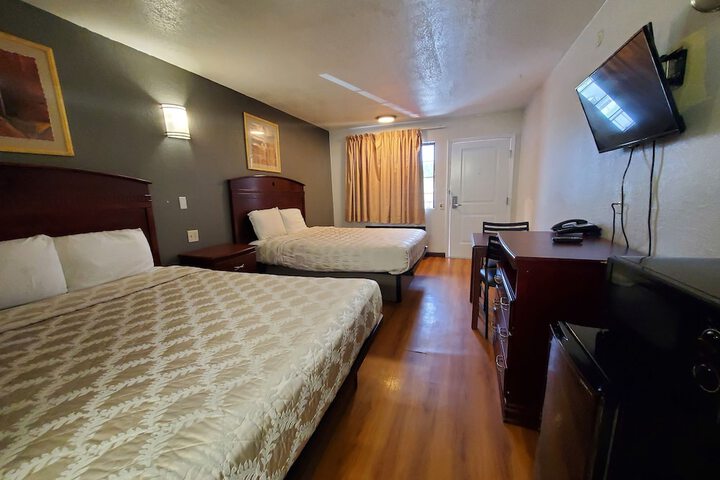 Room 38 of 43
