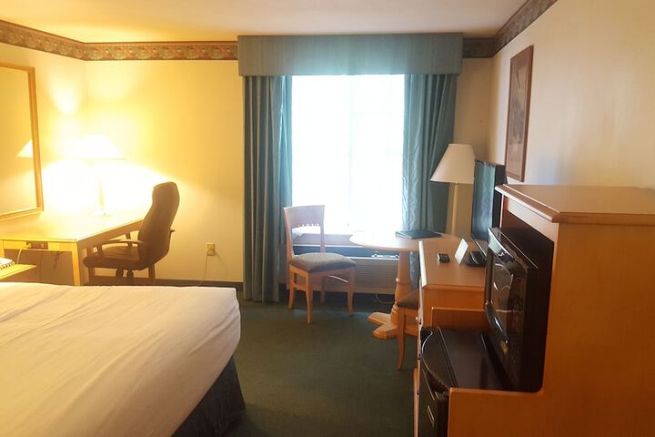 Room 23 of 63