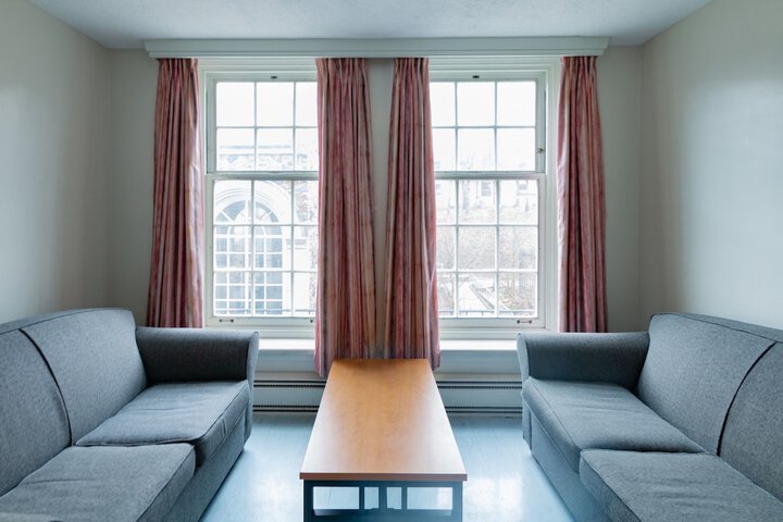 Room 25 of 69