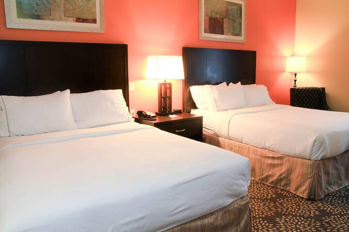 Holiday Inn Express Hotel & Suites Grand Island by IHG