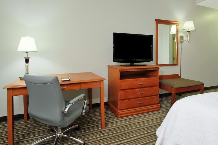 Room 21 of 39