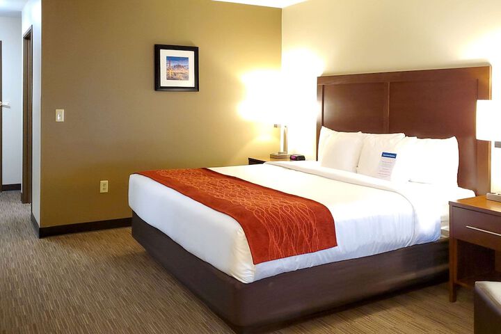 Room 82 of 112