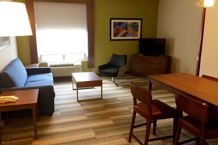 Room 19 of 39