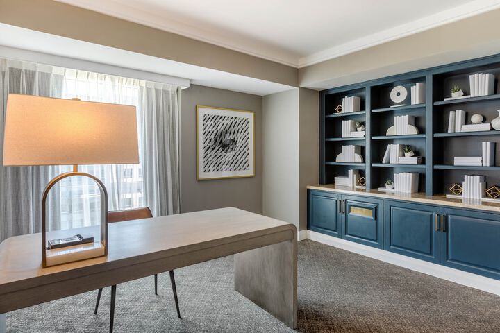Room 34 of 127