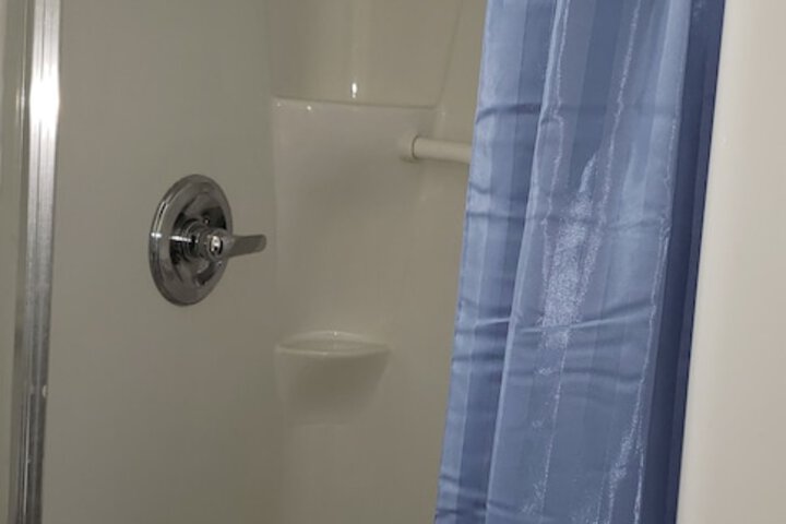 Room 43 of 63