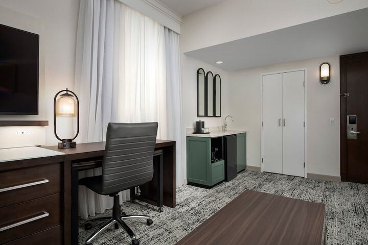 Room 38 of 93