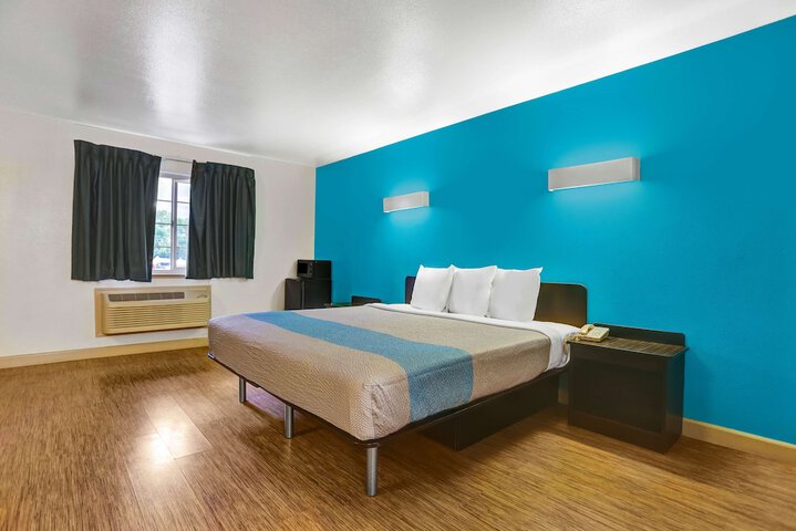 Motel 6 Anderson CA - Redding Airport