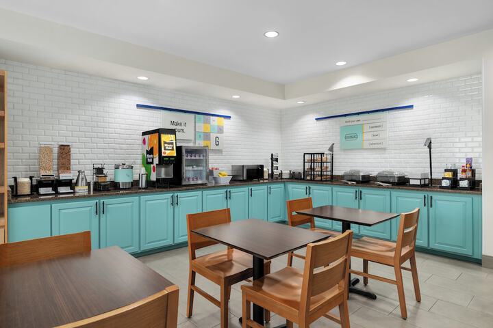 Garner Hotel Madison Huntsville Airport by IHG