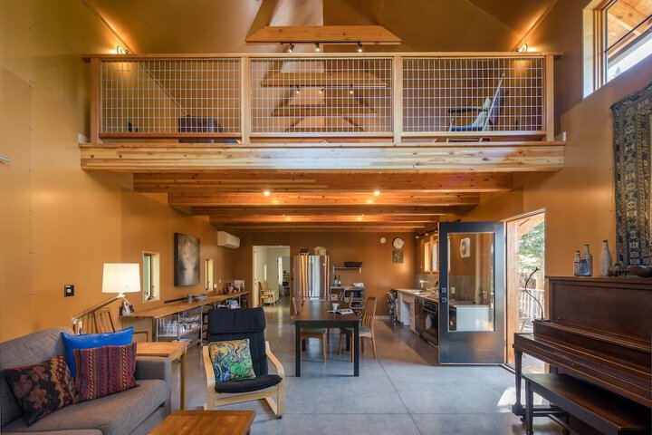 Crows Nest by Avantstay Accessible Home w / Views