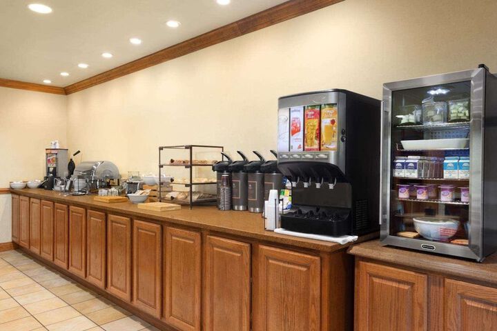Country Inn & Suites by Radisson Saraland, AL