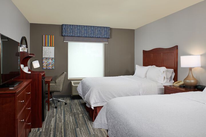 Hampton Inn & Suites Holly Springs
