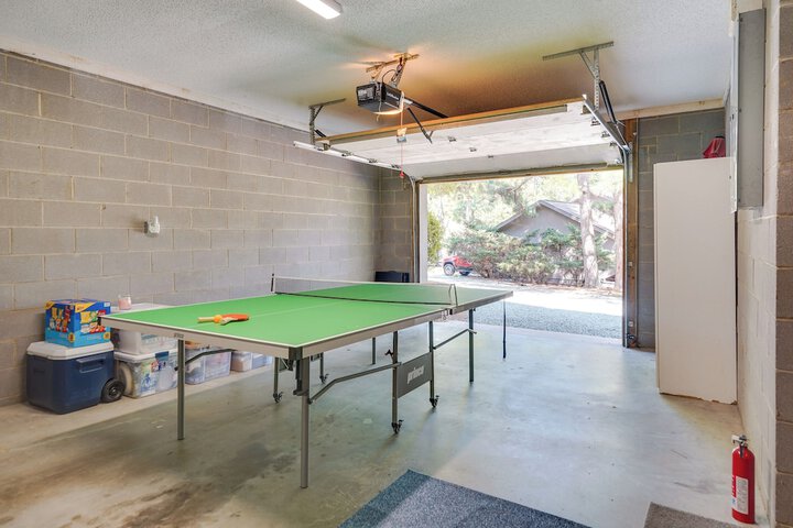 Pinehurst Home: Fire Pit BBQ + Golf Course View!
