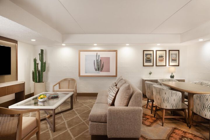 The Scottsdale Resort and Spa Curio Collection by Hilton