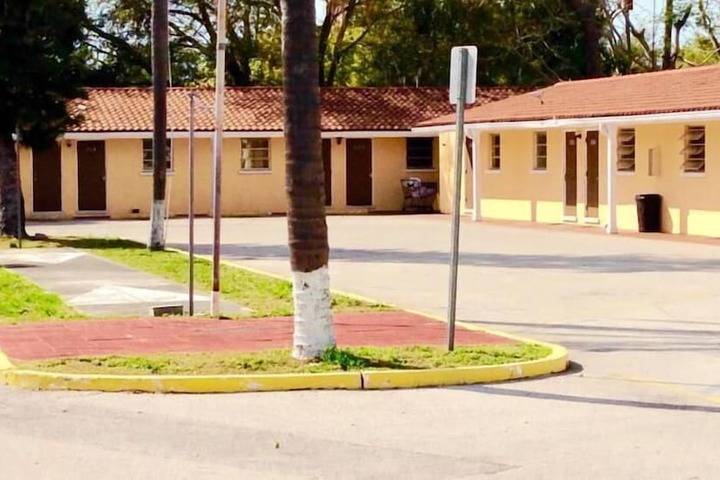 Hotel 3 of 19