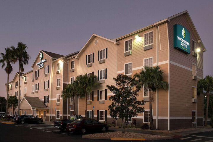 Hotel 7 of 45