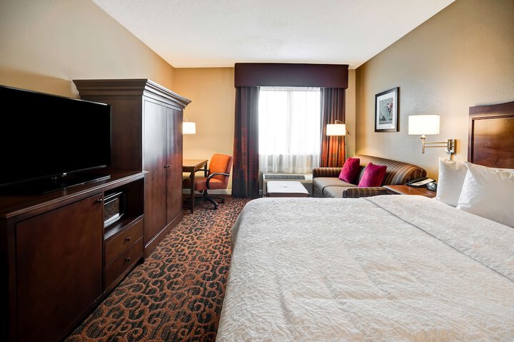 Room 16 of 49