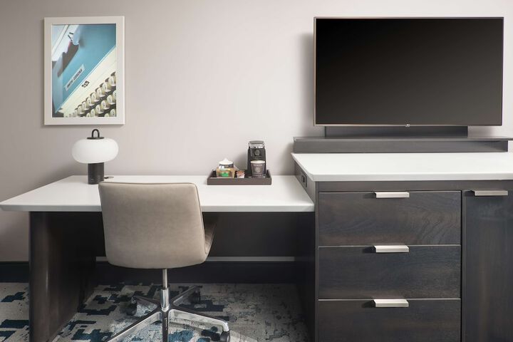 Room 42 of 84