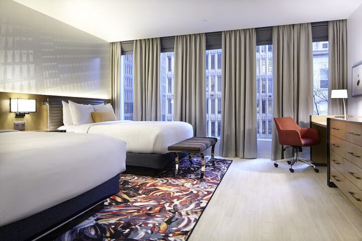 Room 27 of 67