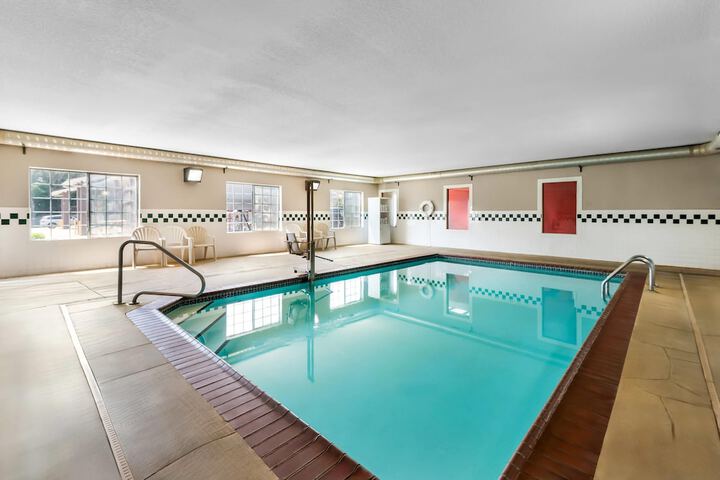 Country Inn & Suites by Radisson Hot Springs, AR
