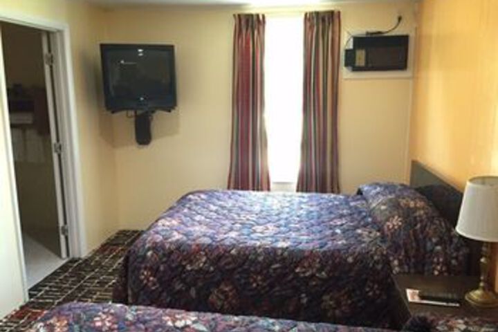 Biddeford Motel