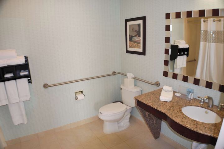 Room 40 of 54