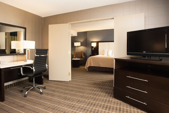 Room 16 of 27