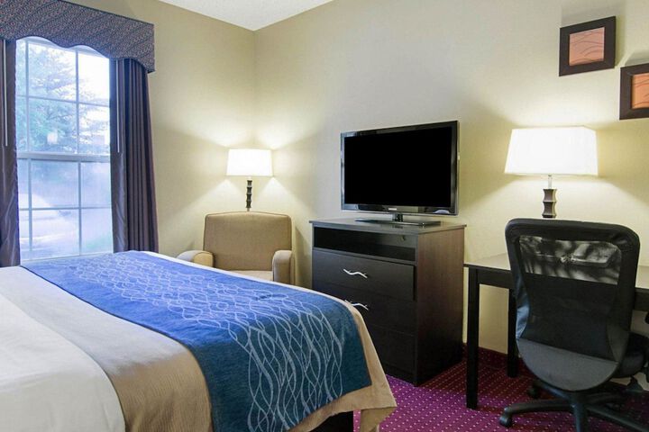 Quality Inn & Suites Little Rock West
