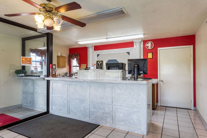 Econo Lodge & Suites Brinkley