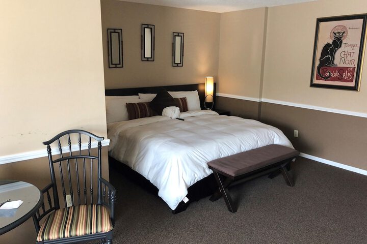 Room 193 of 279