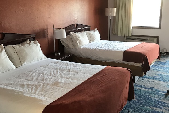 Room 14 of 20