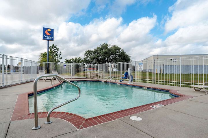 Pool 3 of 31