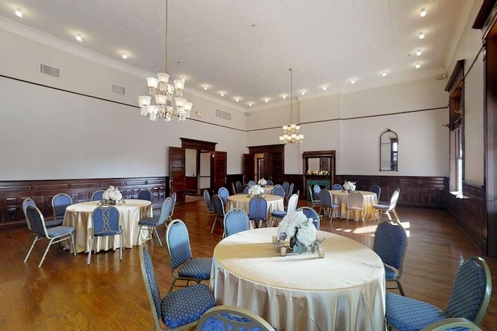 Room 18 of 24