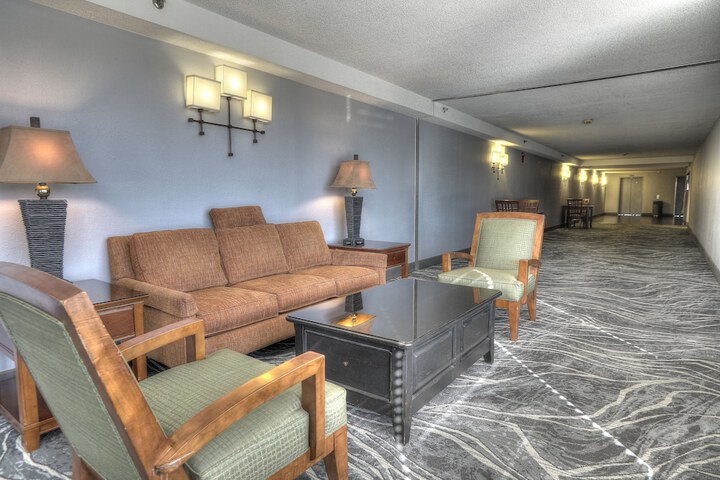 The Ramsey Hotel and Convention Center Pigeon Forge