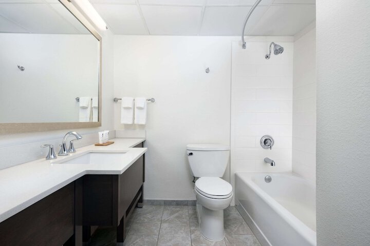 Room 20 of 47