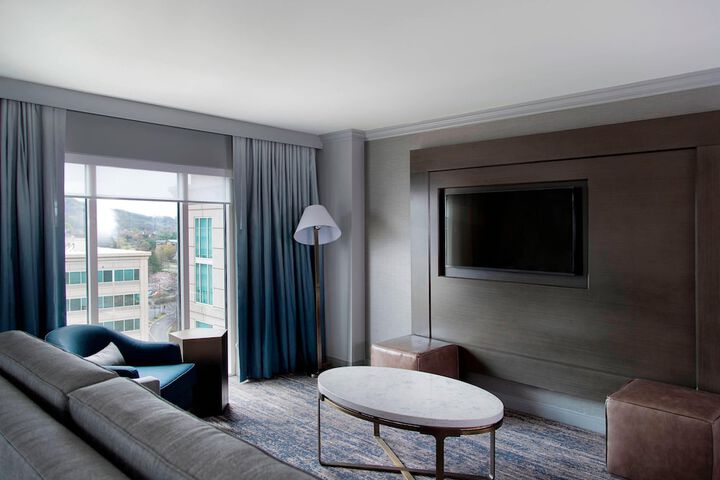 Room 19 of 68