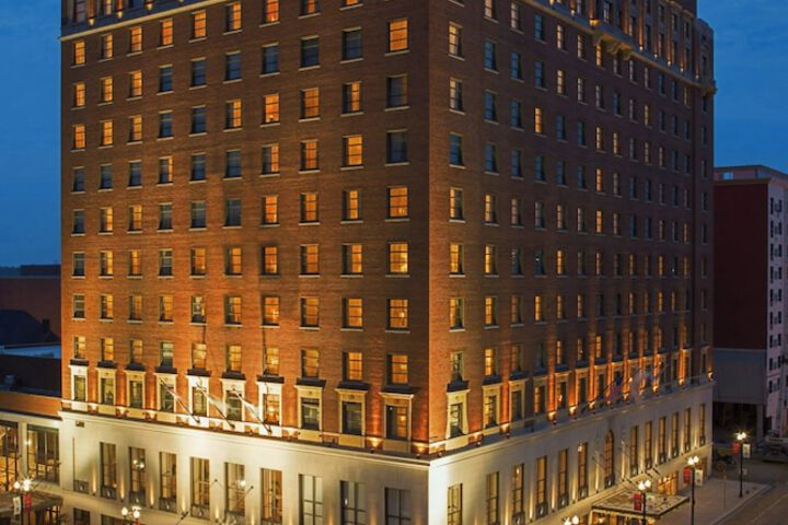 Peoria Marriott Pere Marquette