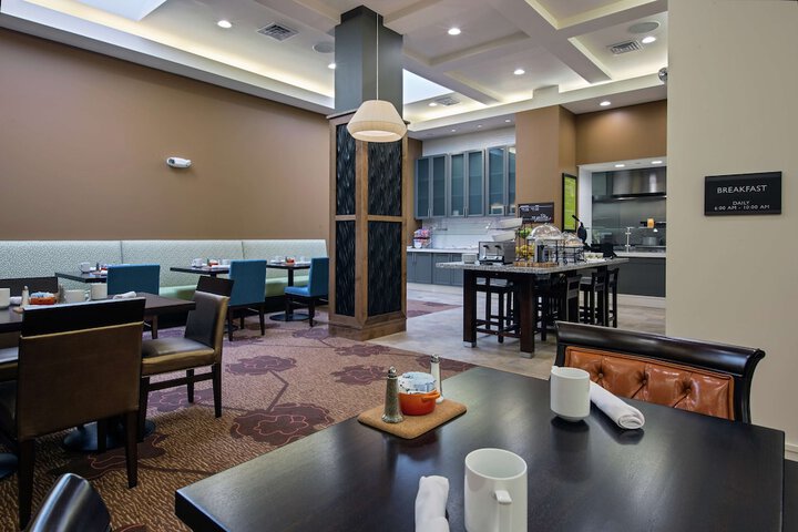 Hilton Garden Inn Lincoln Downtown / Haymarket