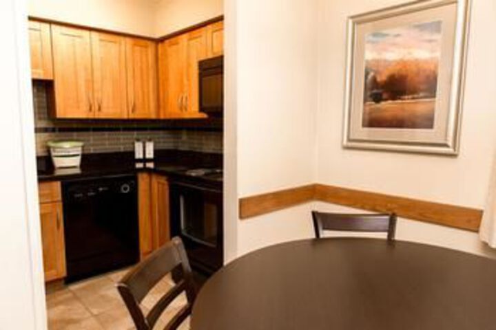 BEST WESTERN PLUS Coquitlam Inn Convention Centre