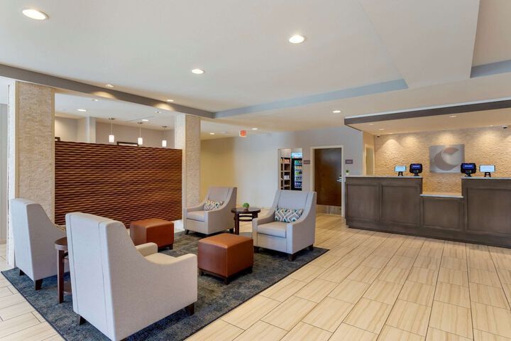 Hotel Interior 6 of 36