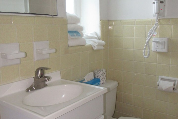 Room 35 of 44