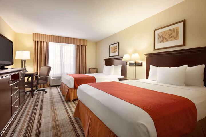 Country Inn & Suites by Radisson Lexington, VA