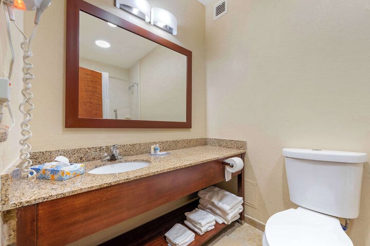 Comfort Inn & Suites Michigan City South