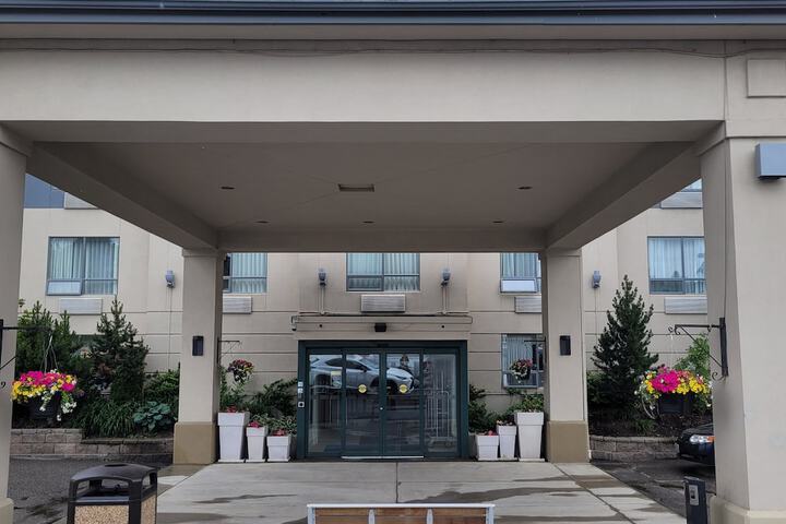 Hotel 9 of 53
