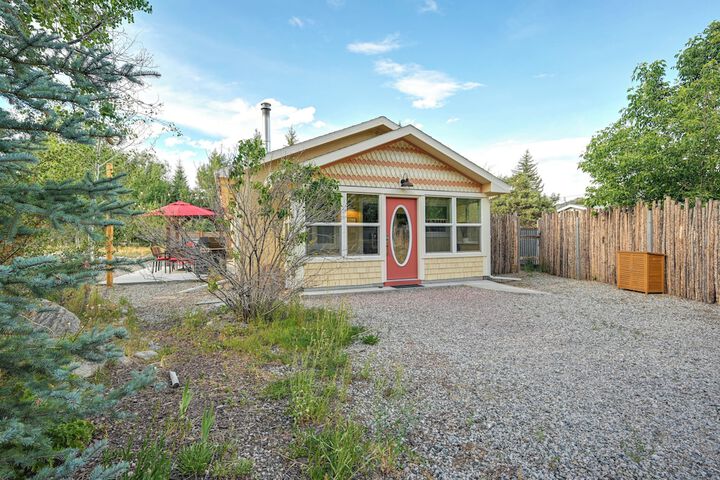 Charming Buena Vista Home w / Private Hot Tub!
