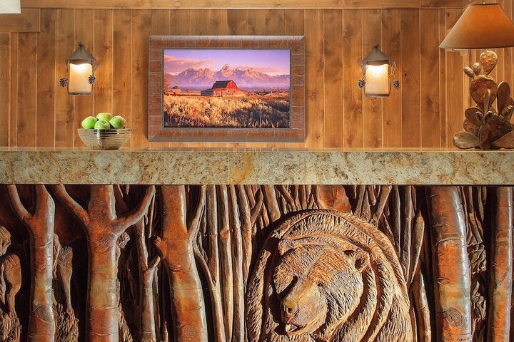 Hotel Interior 14 of 48