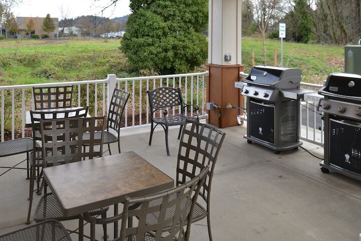 Property Grounds 39 of 39